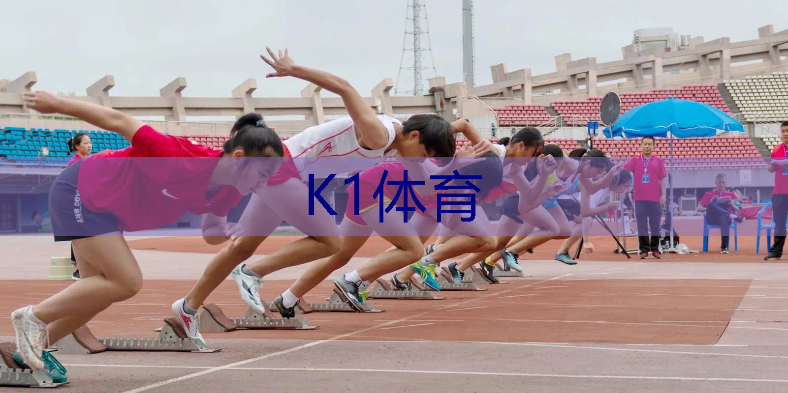成人选网球拍多少磅的好
